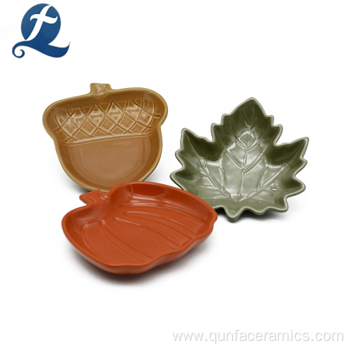 Custom Acorns Ceramic Leaves Plate